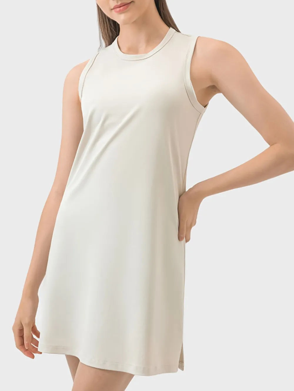 Round Neck Sleeveless Active Dress eprolo