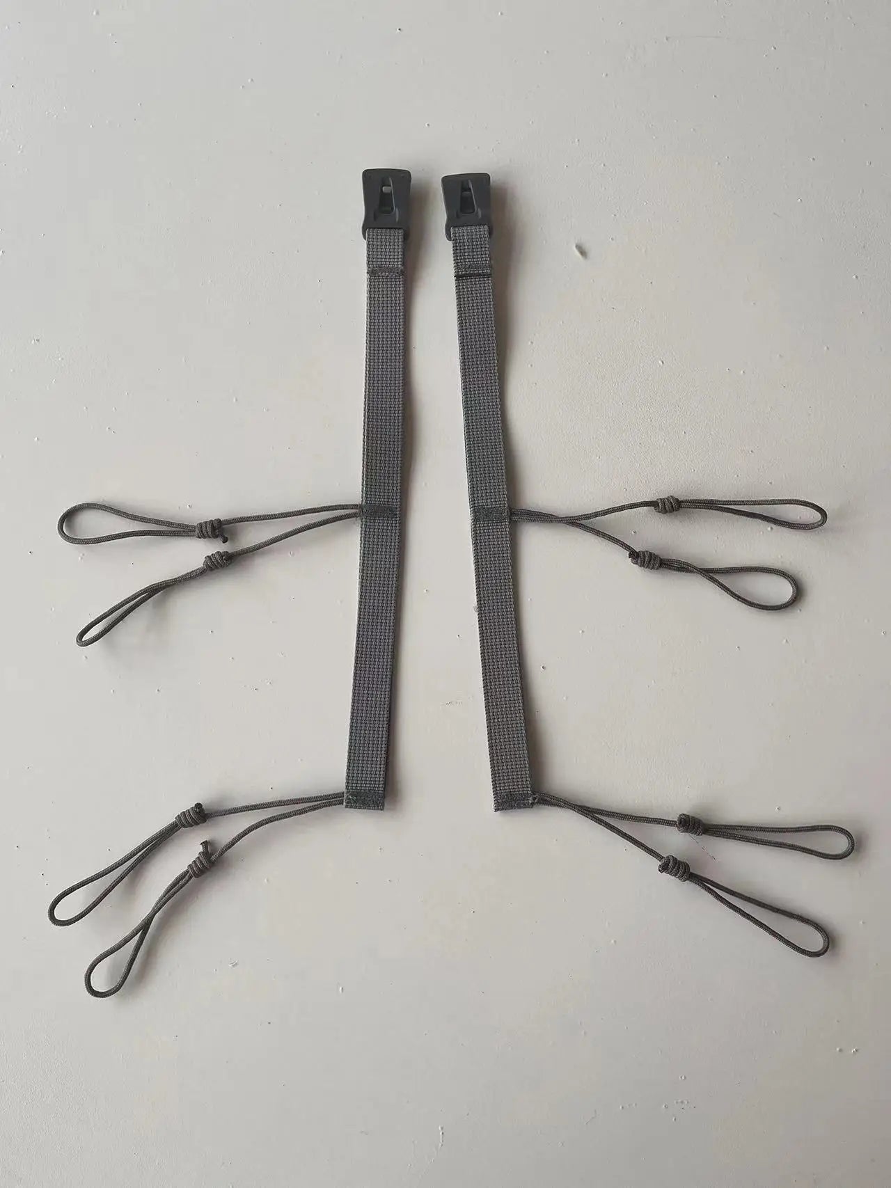 Men's Hunting Clothing Accessory Pendant for Outdoor Enthusiasts