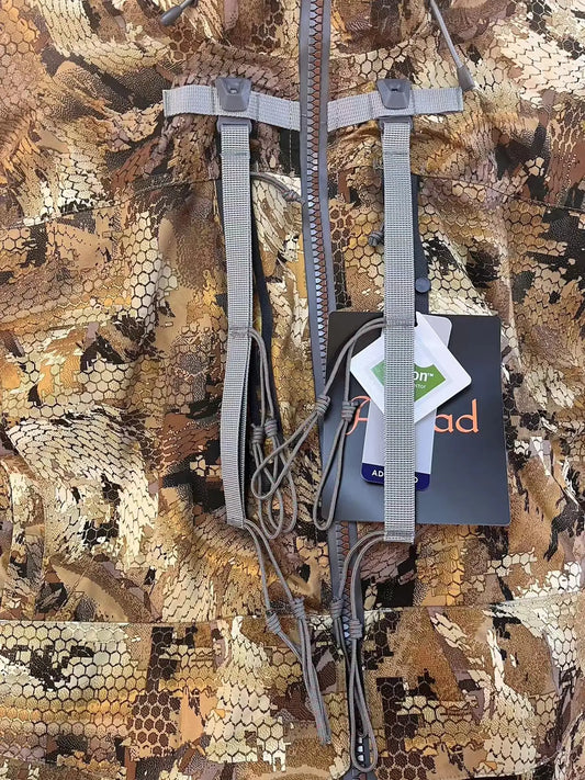 Men's Hunting Clothing Accessory Pendant for Outdoor Enthusiasts