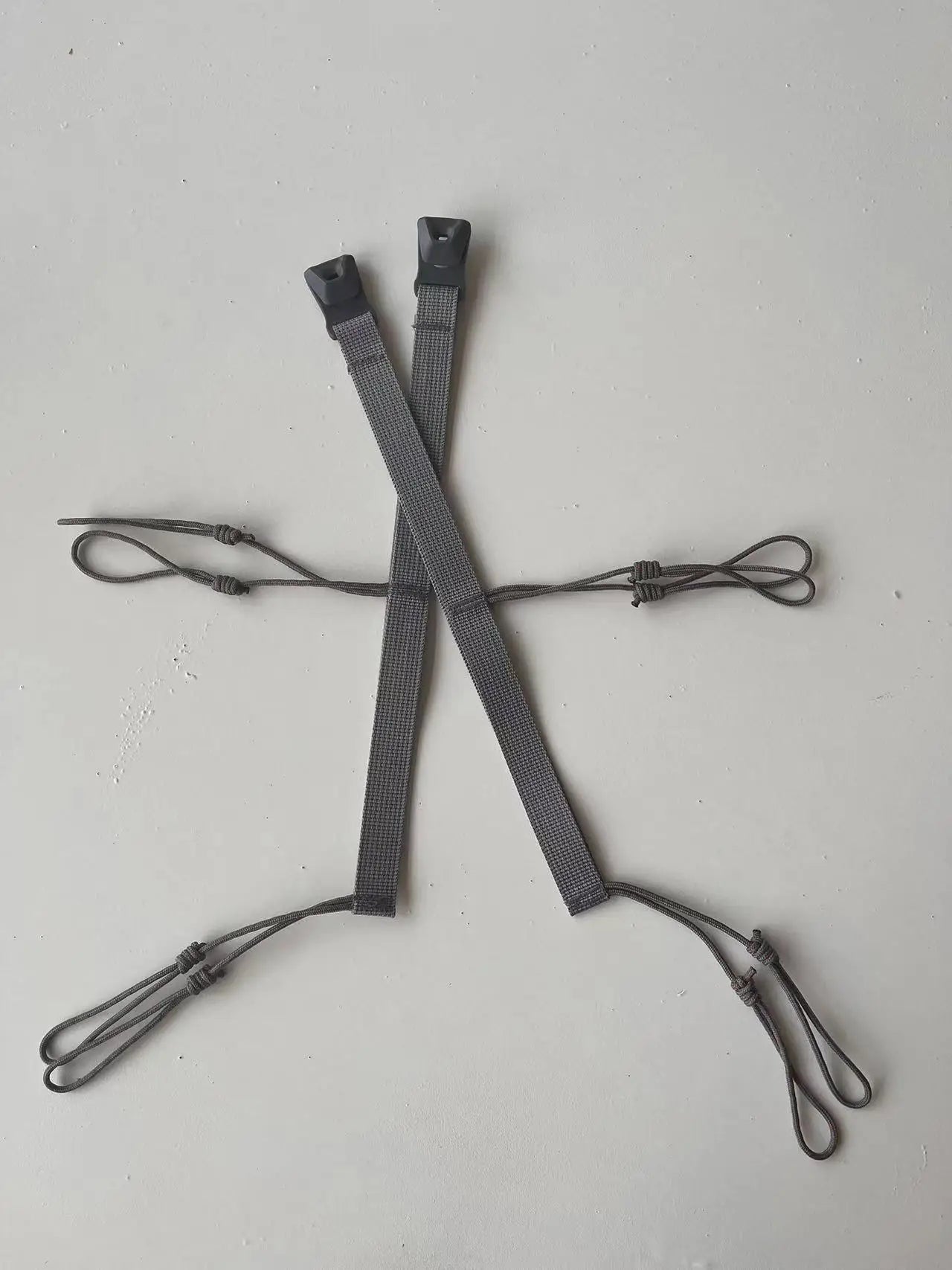 Men's Hunting Clothing Accessory Pendant for Outdoor Enthusiasts